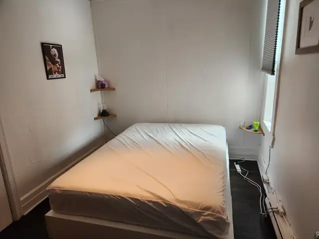Large 3 1/2  near metro Frontenac,rue Wurtele,Montreal,$1385 - Photo 4