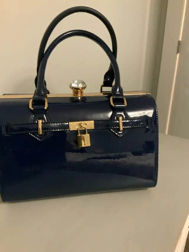 New purses  for sale - Photo 9