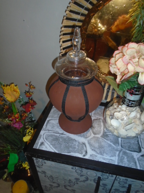 Glass Canister - Great for Tea Bags, Coffee Pods .. Etc