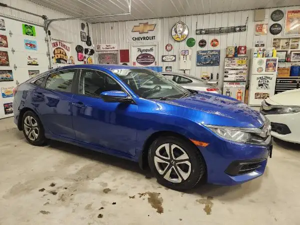 2018 Honda Civic Sedan LX MANUAL/REAR CAMERA - Photo 4