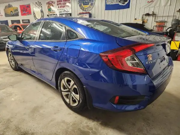 2018 Honda Civic Sedan LX MANUAL/REAR CAMERA - Photo 8