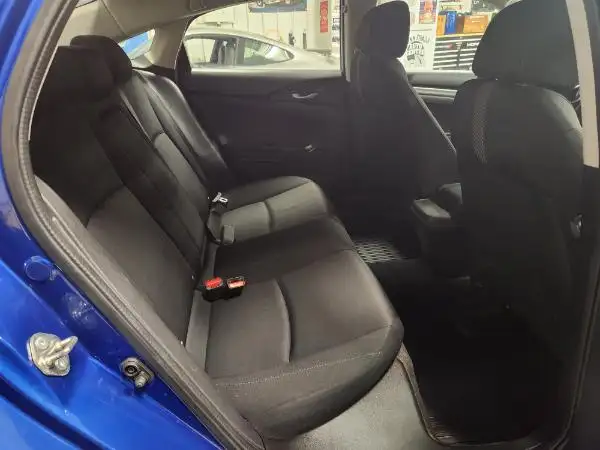 2018 Honda Civic Sedan LX MANUAL/REAR CAMERA - Photo 23