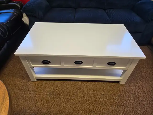 New Champlain Lift Top Coffee Table