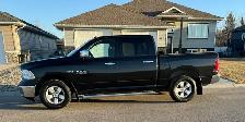 2018 RAM 1500 CREW CAB 4X4 - - SLT - PKG – 6.3 FT BOX VERY RARE - Photo 7
