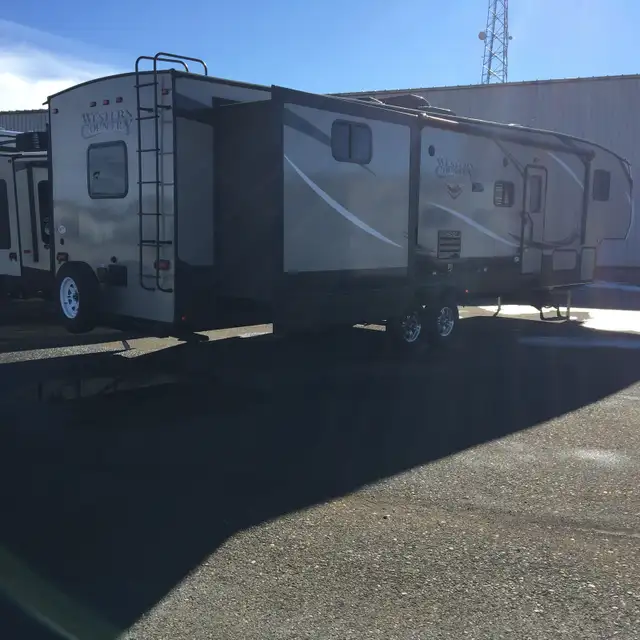 Travel trailer - Photo 5