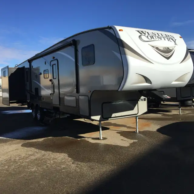 Travel trailer - Photo 6