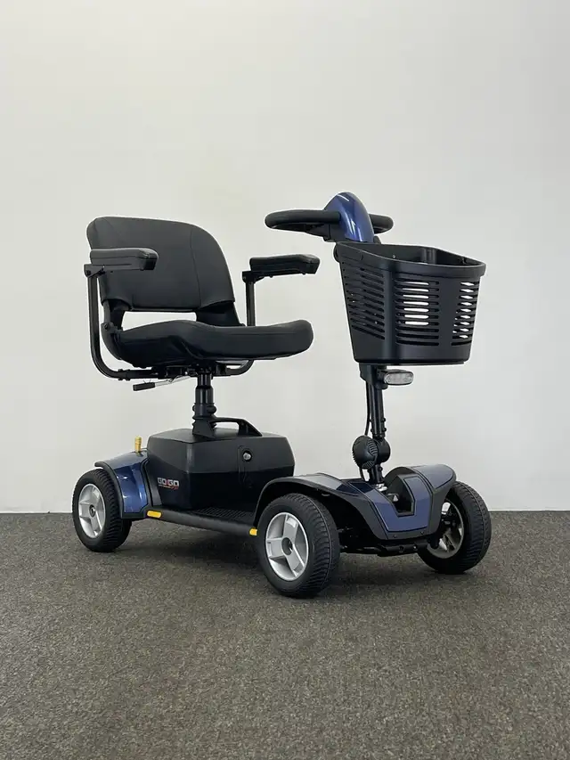 Go Go traveler elite scooter in excellent condition for$650