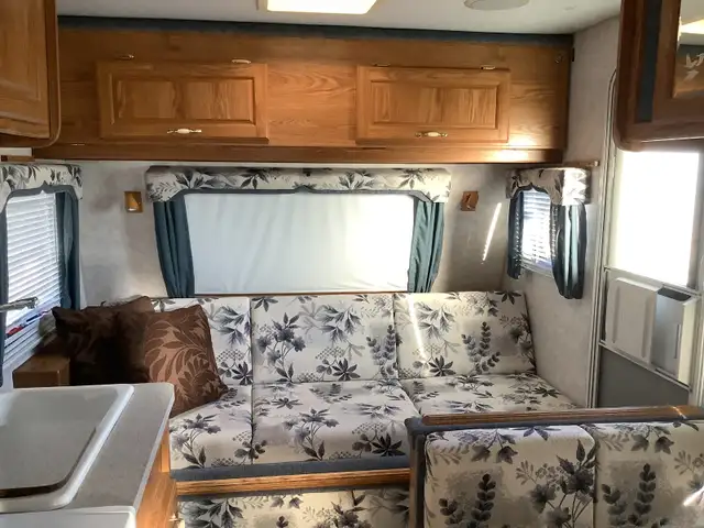16 FT.  FOUR SEASON  NASH TRAILER - Photo 4
