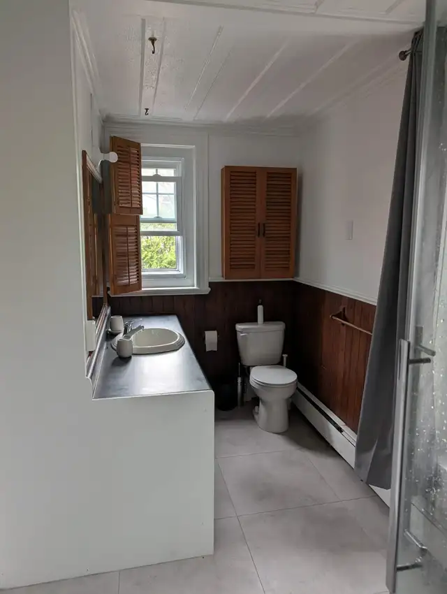 Grande maison centenaire de 9 chambres et 3 salles de bain Lévis - Photo 2