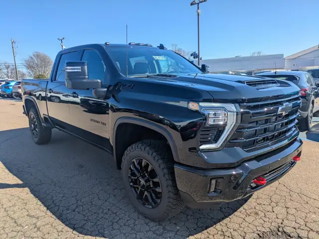 2026 Chevrolet Silverado 2500HD LT - Leather Seats - $744 B/W - Photo 3