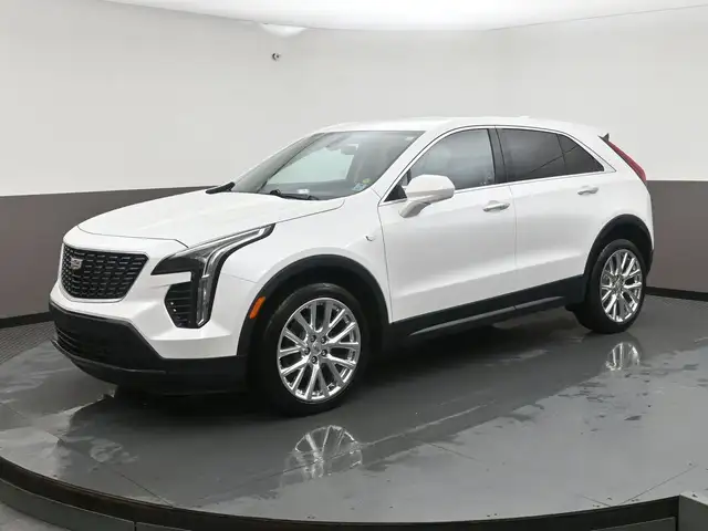 2019 Cadillac XT4 Luxury Leather I Heated Seats I Apple CarPlay - Photo 3