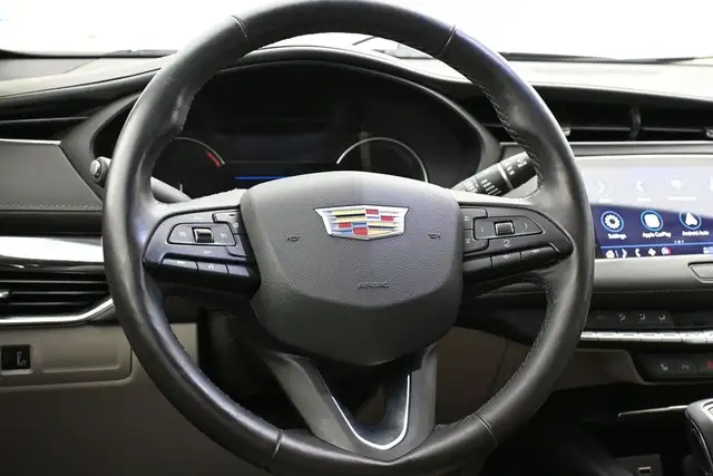 2019 Cadillac XT4 Luxury Leather I Heated Seats I Apple CarPlay - Photo 18
