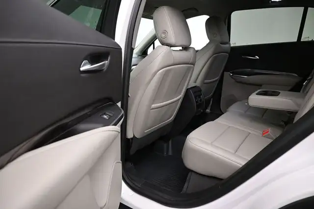 2019 Cadillac XT4 Luxury Leather I Heated Seats I Apple CarPlay - Photo 19