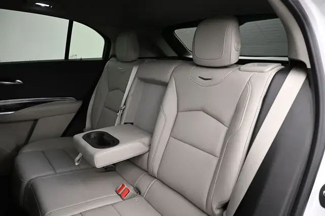 2019 Cadillac XT4 Luxury Leather I Heated Seats I Apple CarPlay - Photo 20