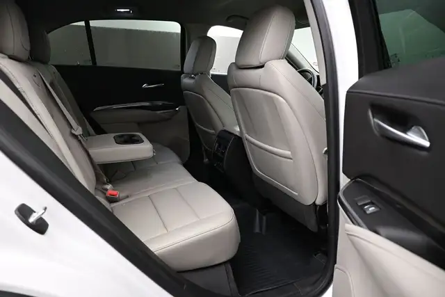 2019 Cadillac XT4 Luxury Leather I Heated Seats I Apple CarPlay - Photo 23