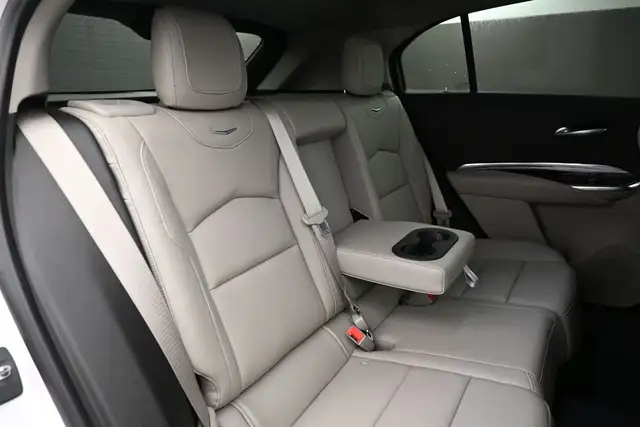 2019 Cadillac XT4 Luxury Leather I Heated Seats I Apple CarPlay - Photo 24