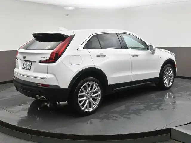 2019 Cadillac XT4 Luxury Leather I Heated Seats I Apple CarPlay - Photo 33