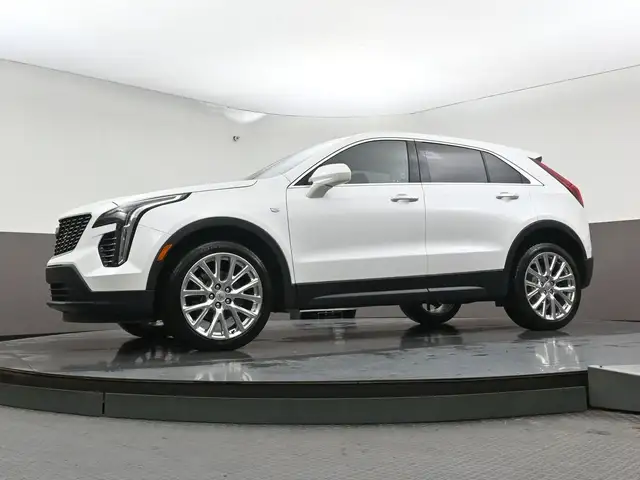 2019 Cadillac XT4 Luxury Leather I Heated Seats I Apple CarPlay - Photo 39