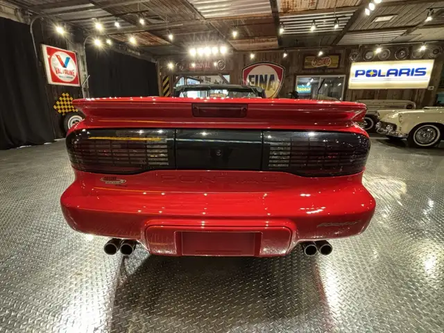 1995 Pontiac Firebird Formula, 5,7 litres, Convertible - Photo 3