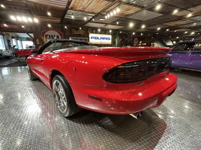 1995 Pontiac Firebird Formula, 5,7 litres, Convertible - Photo 4