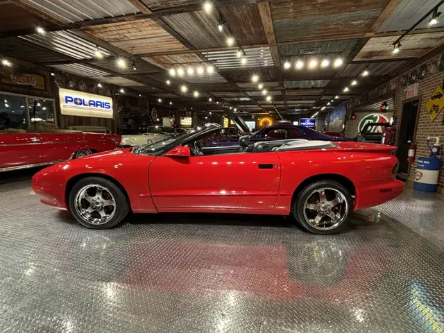 1995 Pontiac Firebird Formula, 5,7 litres, Convertible - Photo 5