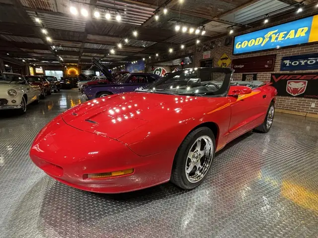 1995 Pontiac Firebird Formula, 5,7 litres, Convertible - Photo 6