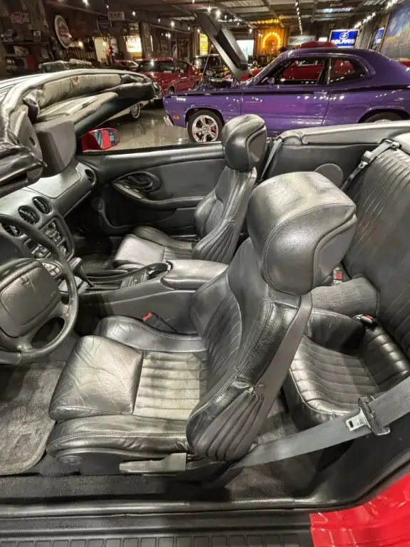 1995 Pontiac Firebird Formula, 5,7 litres, Convertible - Photo 29