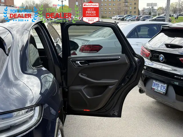 2020 Porsche Macan S | PREMIUM PKG | PANO | LOADED - Photo 31