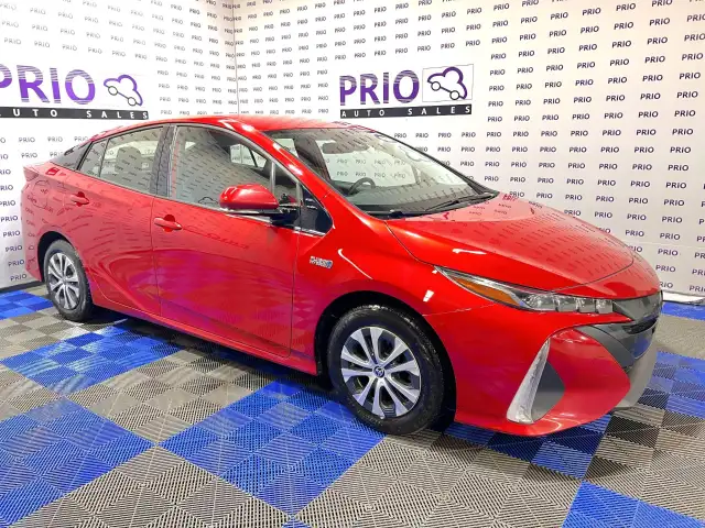 2020 Toyota Prius Prime - Photo 7