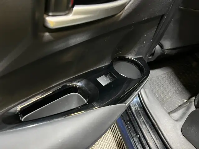 2021 Toyota Corolla Hatchback - Photo 16