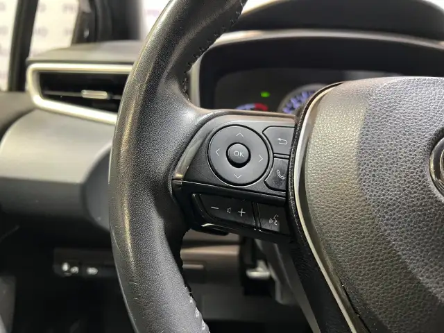 2021 Toyota Corolla Hatchback - Photo 23