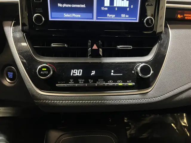 2021 Toyota Corolla Hatchback - Photo 27