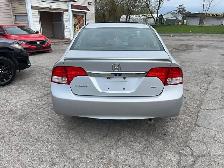 2011 Honda Civic SE Rebuilt title - Photo 5