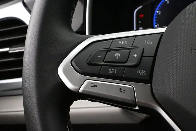 2025 Volkswagen Taos COMFORTLINE HEATED SEATS | APPLE CARPLAY | - Photo 13
