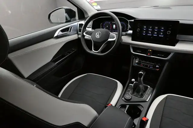 2025 Volkswagen Taos COMFORTLINE HEATED SEATS | APPLE CARPLAY | - Photo 30