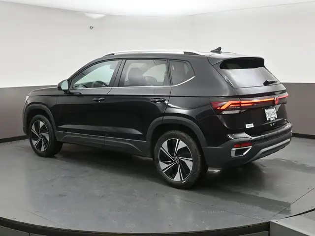 2025 Volkswagen Taos COMFORTLINE HEATED SEATS | APPLE CARPLAY | - Photo 35