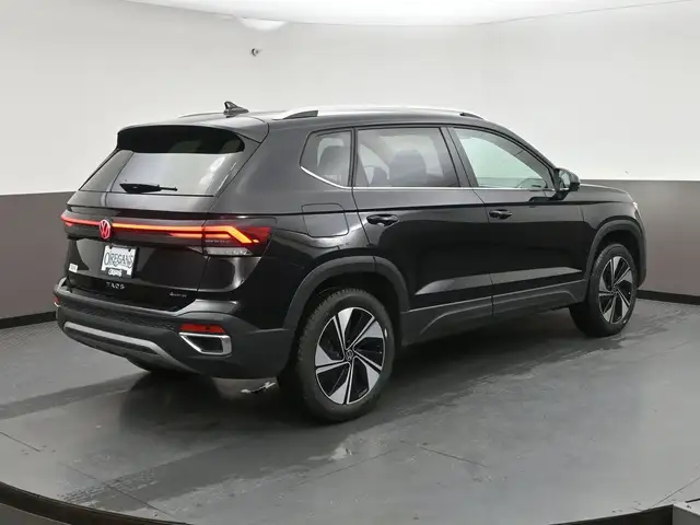 2025 Volkswagen Taos COMFORTLINE HEATED SEATS | APPLE CARPLAY | - Photo 37