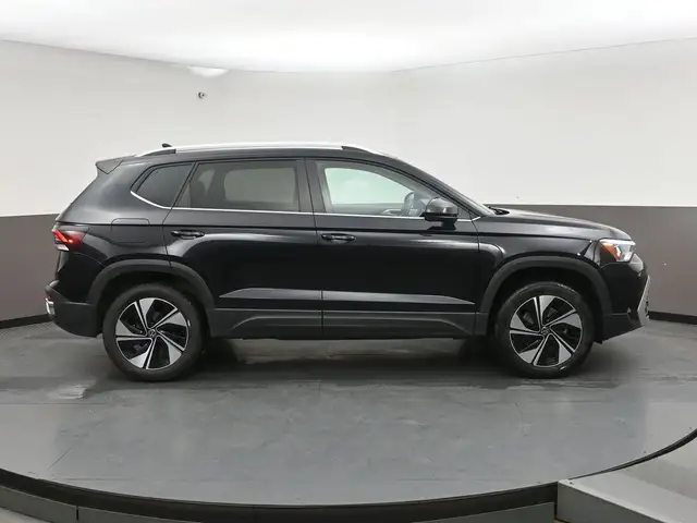 2025 Volkswagen Taos COMFORTLINE HEATED SEATS | APPLE CARPLAY | - Photo 38