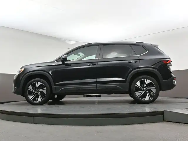 2025 Volkswagen Taos COMFORTLINE HEATED SEATS | APPLE CARPLAY | - Photo 44