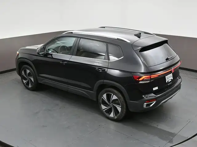 2025 Volkswagen Taos COMFORTLINE HEATED SEATS | APPLE CARPLAY | - Photo 51