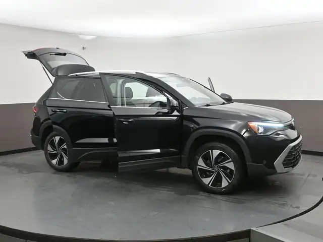 2025 Volkswagen Taos COMFORTLINE HEATED SEATS | APPLE CARPLAY | - Photo 56