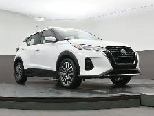 2025 Nissan Kicks SV HEATED SEATS, HEATED STEERING, LOW MILEAGE! - Photo 35