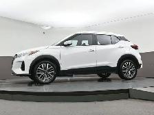 2025 Nissan Kicks SV HEATED SEATS, HEATED STEERING, LOW MILEAGE! - Photo 37