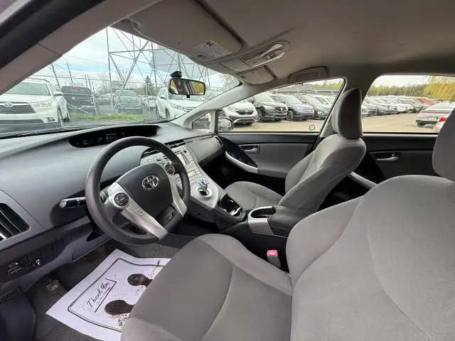 2012 Toyota Prius 5DR HB - Photo 10