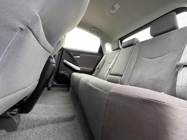 2012 Toyota Prius 5DR HB - Photo 14