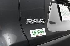 2024 Toyota RAV4 XLE AWD | SUNROOF | LOW MILEAGE - Photo 24