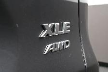 2024 Toyota RAV4 XLE AWD | SUNROOF | LOW MILEAGE - Photo 25