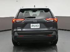 2024 Toyota RAV4 XLE AWD | SUNROOF | LOW MILEAGE - Photo 33