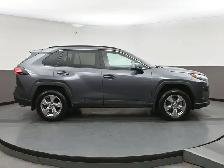 2024 Toyota RAV4 XLE AWD | SUNROOF | LOW MILEAGE - Photo 35