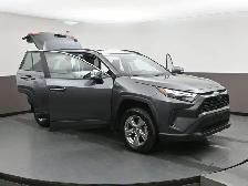 2024 Toyota RAV4 XLE AWD | SUNROOF | LOW MILEAGE - Photo 53